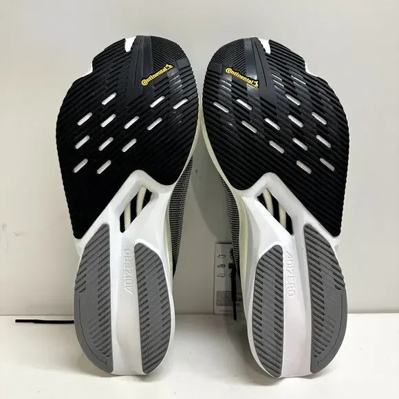 NWT adidas Adizero Boston 12 Running Shoes Black/White/Carbon Women's 10.5